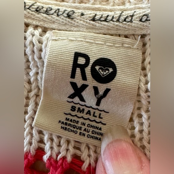 ROXY STRIPED LIGHTWEIGHT SWEATER - Picture 8 of 8